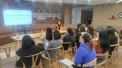 化龍橋街道兒童主任專(zhuān)項(xiàng)培訓(xùn) 守護(hù)童年，我們?cè)谛袆?dòng)